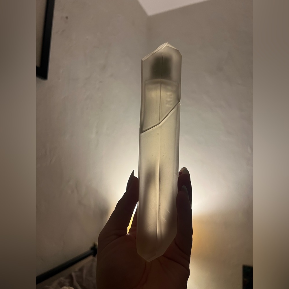 KKW perfume crystal gardenia